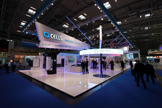 지난해 독일에서 열린 태양광전시회 '인터솔라'에서 한화큐셀이 운영했던 부스 전경. 한화큐셀 제공